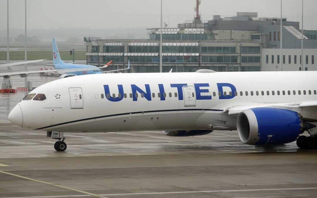 United flight to Israel turned around after passengers try a “self-upgrade”