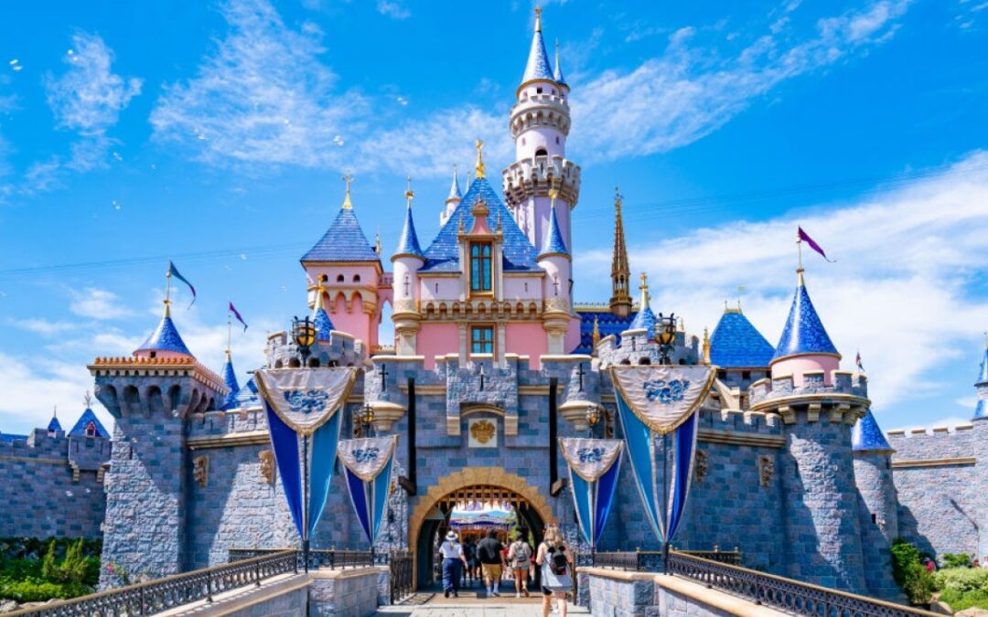 Disneyland and Disney World Travel Discounts for Spring & Summer 2022